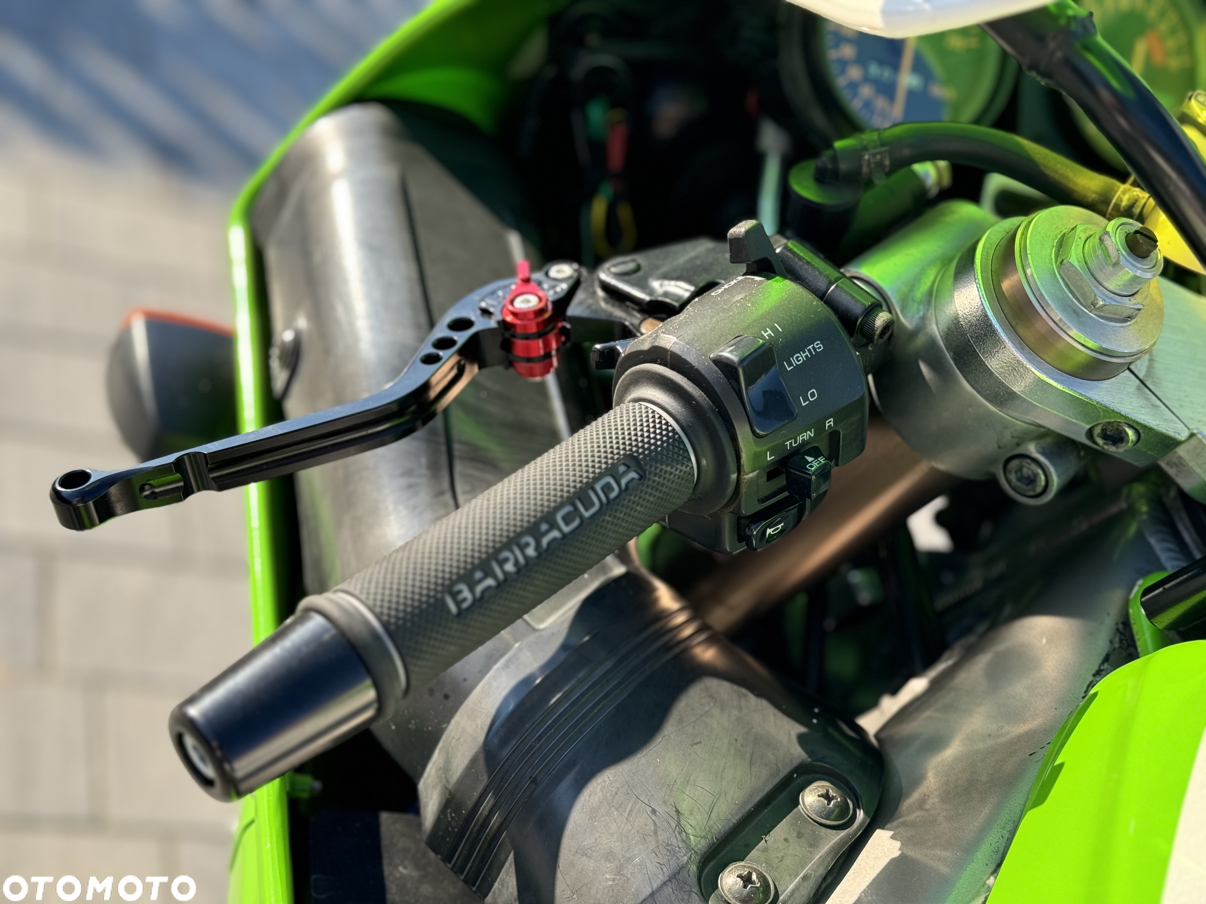 Kawasaki ZXR - 22
