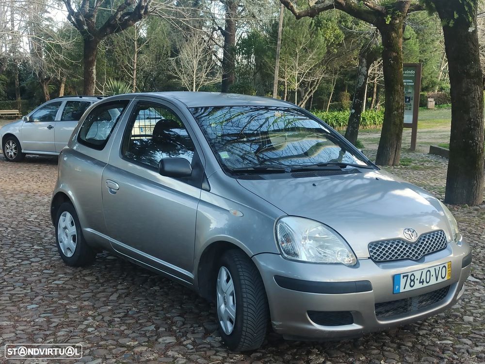 Toyota Yaris 1.4 D-4D Sol - 2