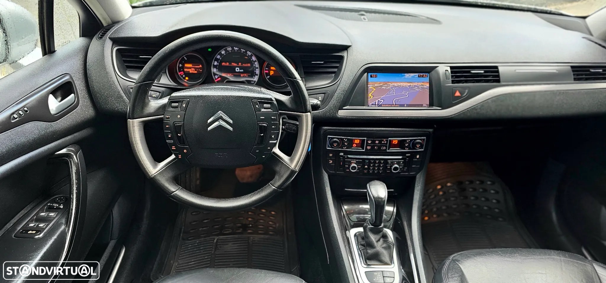 Citroën C5 Tourer 2.7 HDi V6 Exclusive Aut. - 12