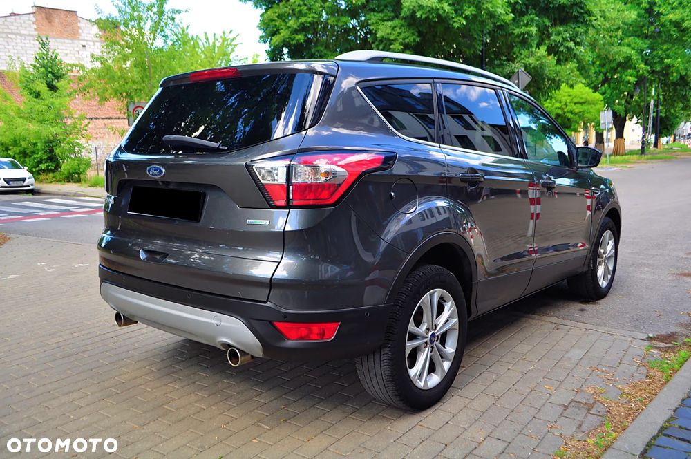 Ford Kuga 1.5 EcoBoost FWD Titanium ASS GPF - 3