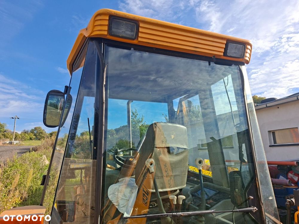 JCB 2Cx 4X4 - 40
