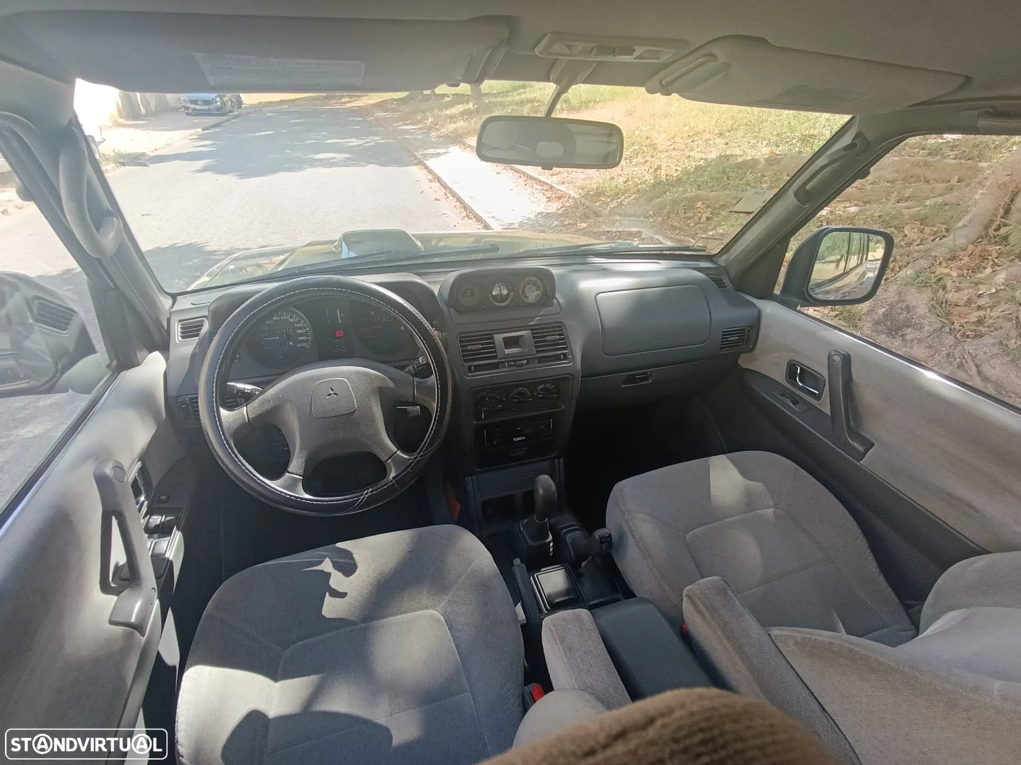 Mitsubishi Pajero 2.8 TD GLS Longo ABS - 11