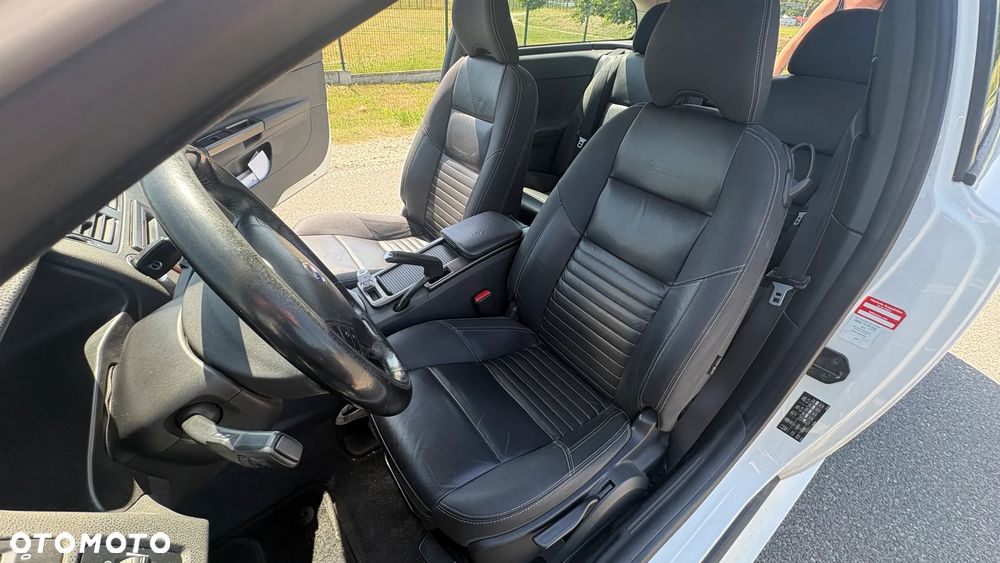 Volvo C30 D2 R-Design - 15