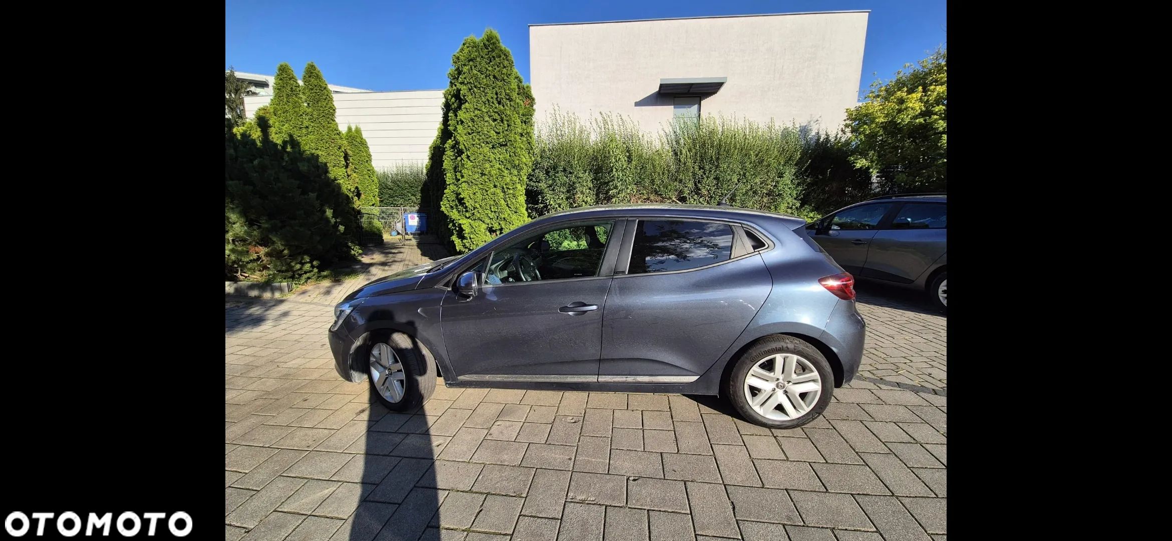 Renault Clio 1.6 E-TECH Zen - 1