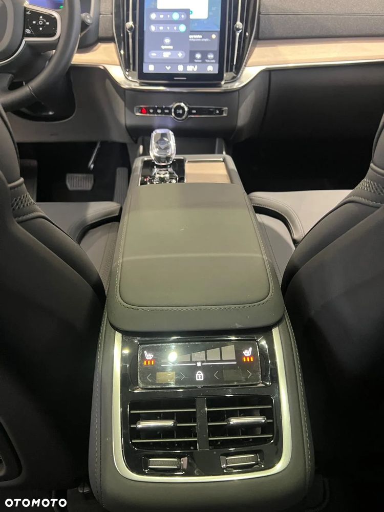 Volvo XC 90 - 16
