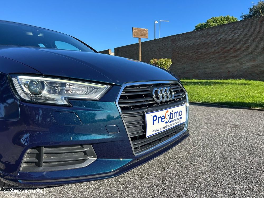 Audi A3 Limousine 30 TDI Design - 25