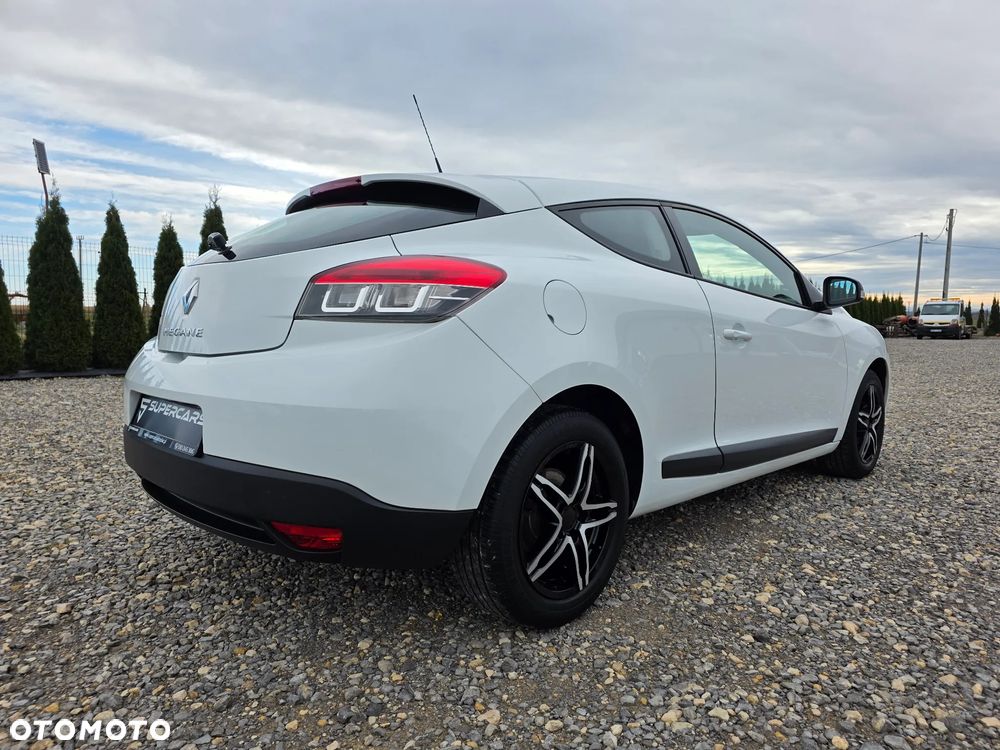 Renault Megane 1.6 16V Dynamique - 3