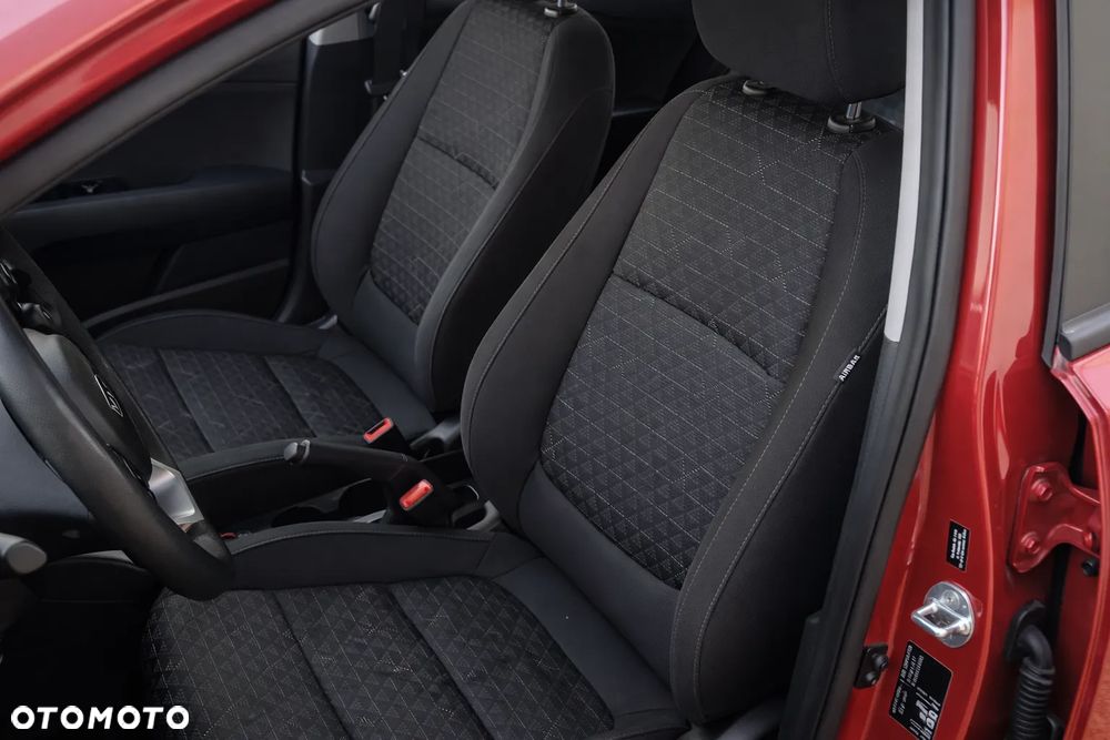 Kia Rio 1.2 M - 10