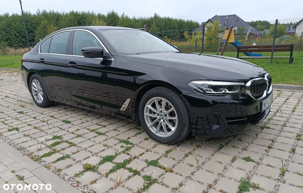 BMW Seria 5 520d MHEV - 9