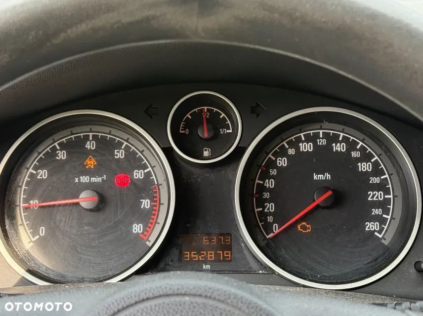 Opel Astra 1.6 Sport - 9