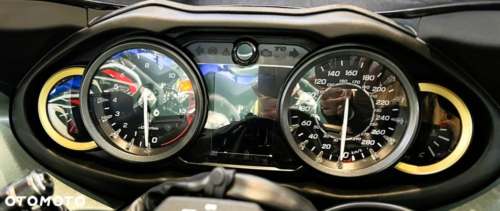 Suzuki Hayabusa - 12