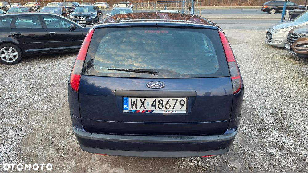 Ford Focus SW 1.6 TDCi Trend + - 23
