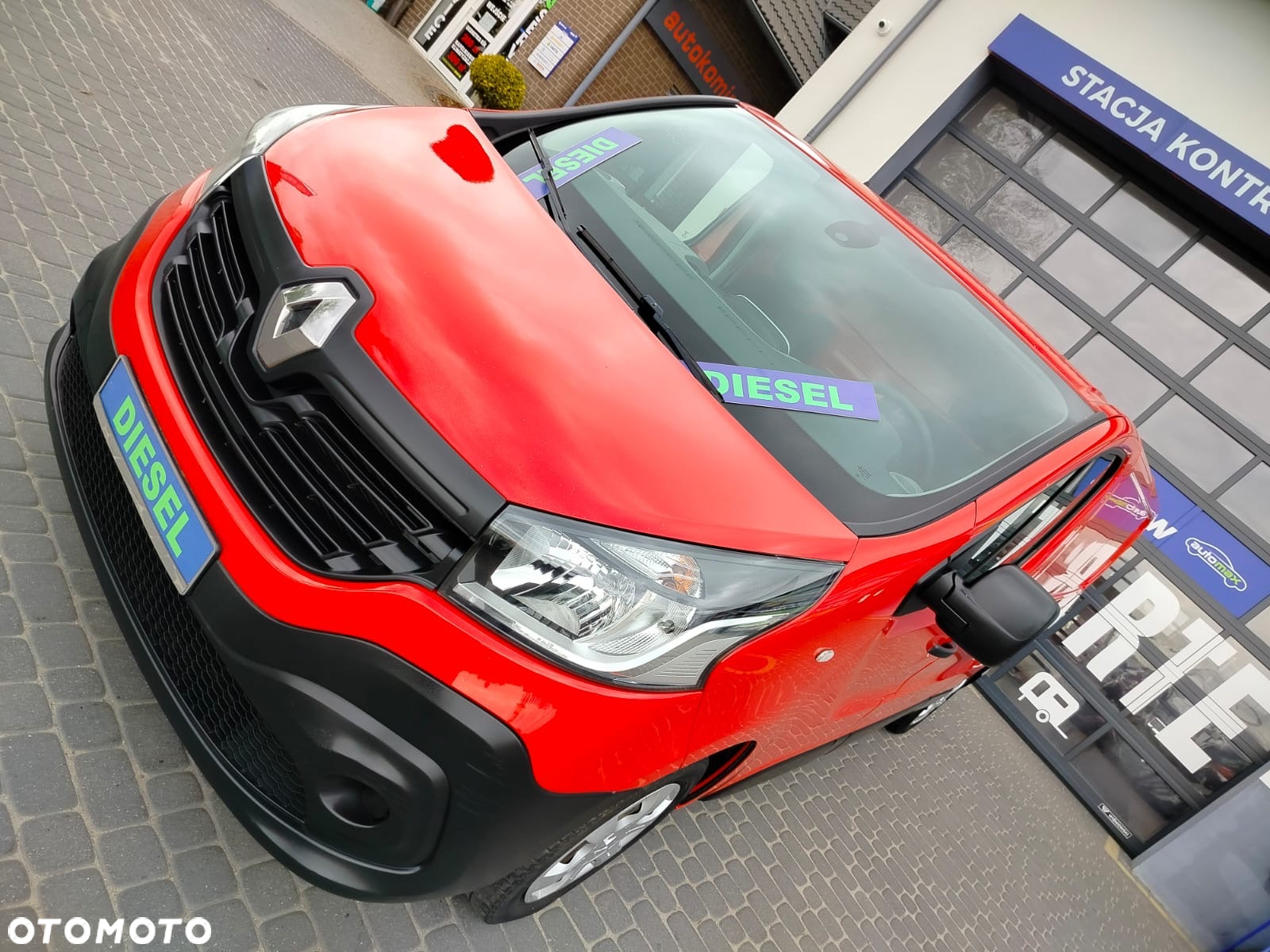 Renault Trafic - 2
