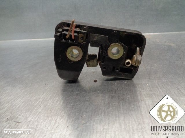 FECHADURA MALA / PORTA TRASEIRA VOLKSWAGEN GOLF III 1992 - 2