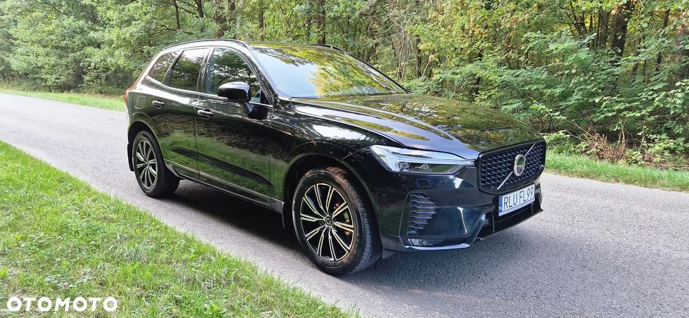 Volvo XC 60 B5 B AWD Plus Dark - 32