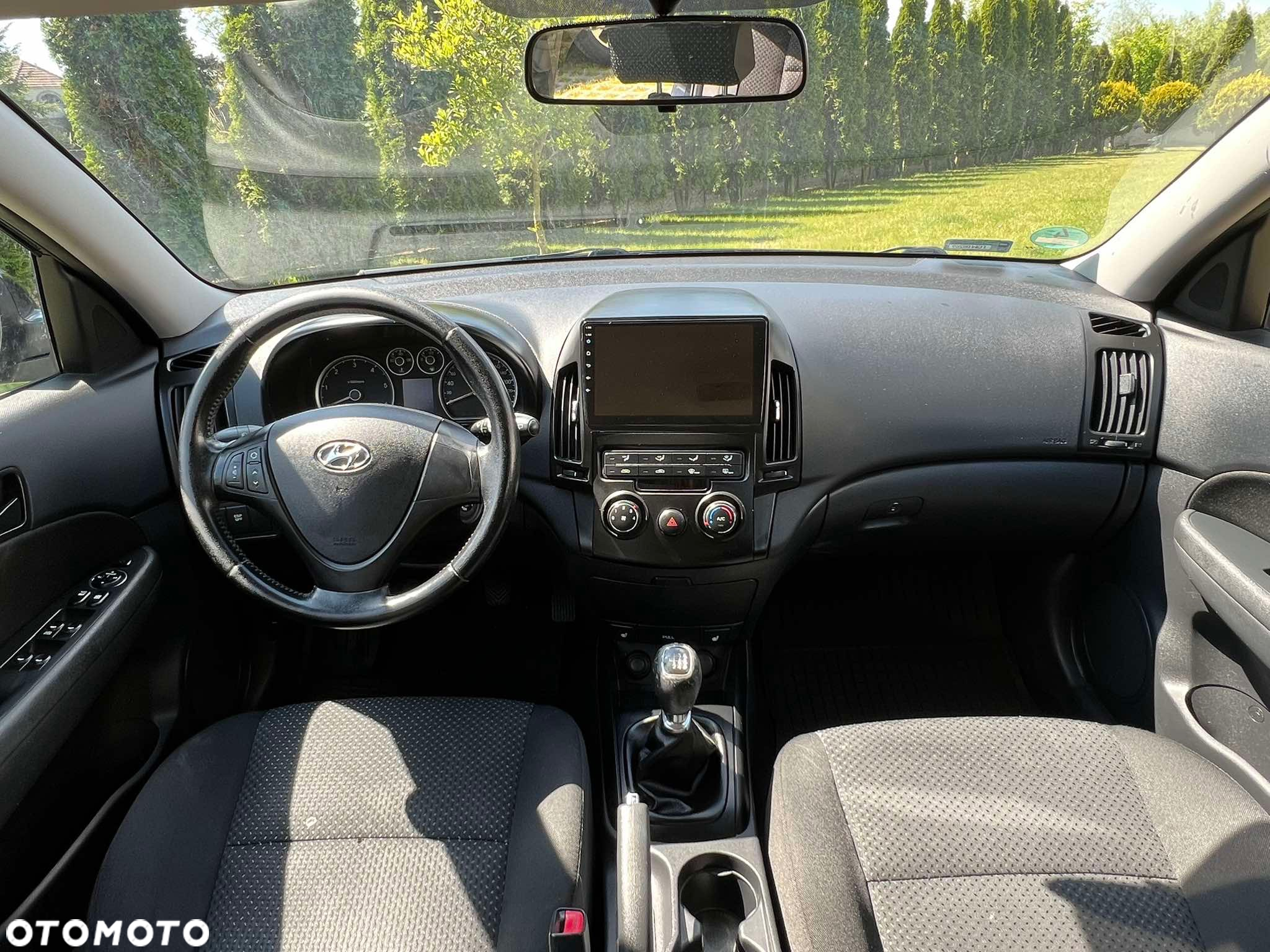 Hyundai i30 1.6 CRDi Base + EU5 - 7