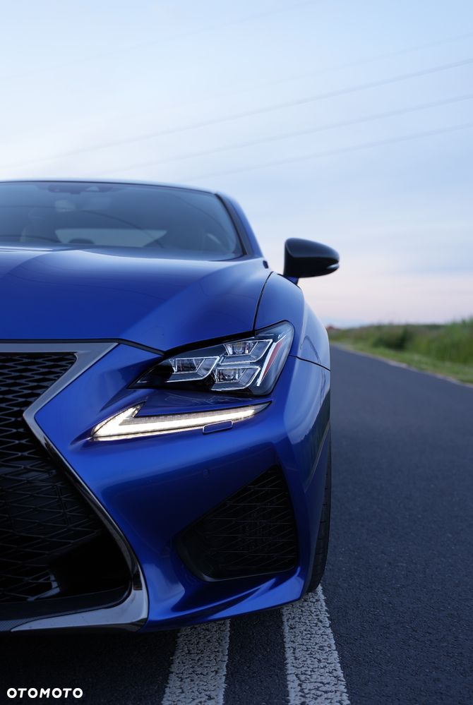 Lexus RC - 8
