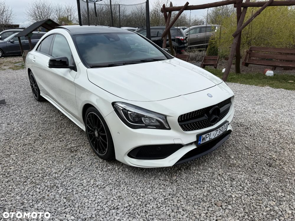 Mercedes-Benz CLA 180 AMG Line - 8
