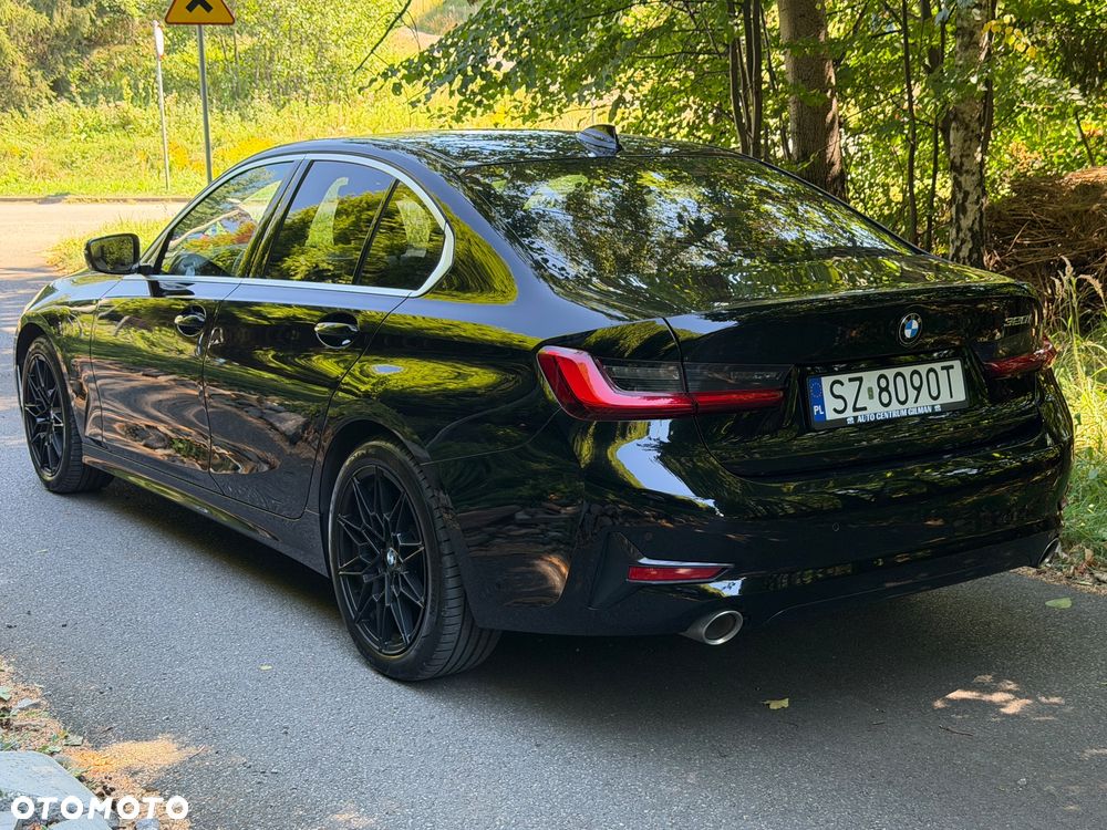 BMW Seria 3 320i GPF Sport Line - 17