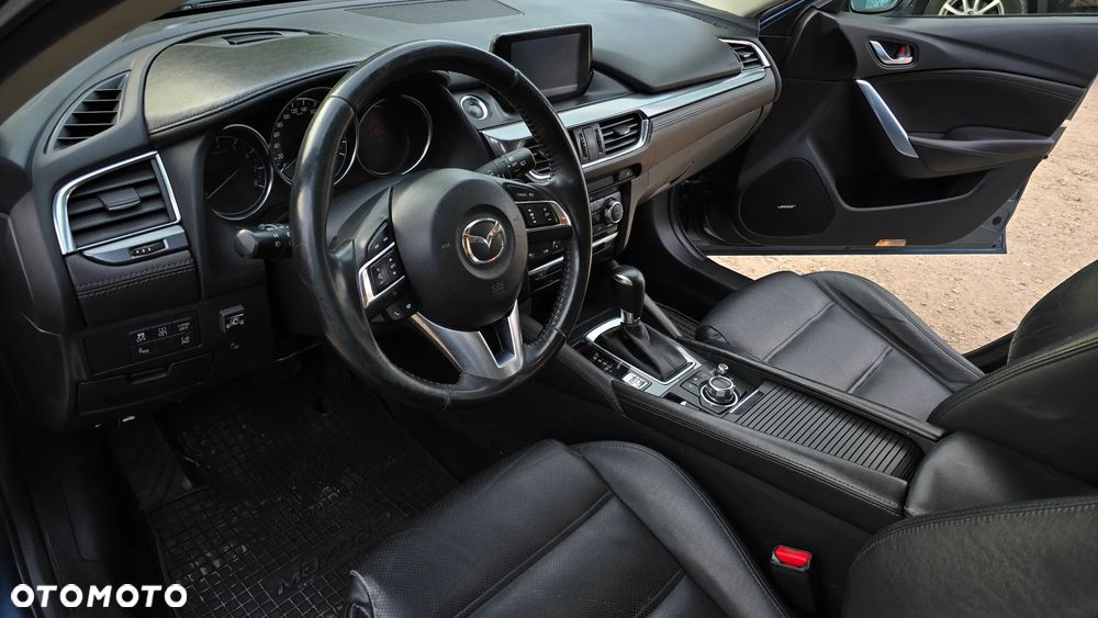 Mazda 6 - 19