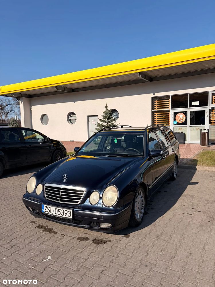 Mercedes-Benz Klasa E - 1