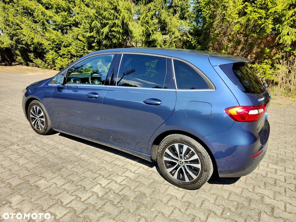 Mercedes-Benz Klasa B 180 d 7G-DCT Style - 2