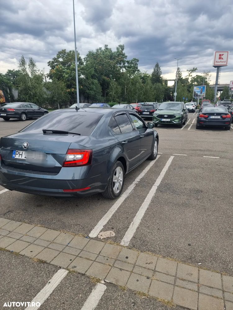 Skoda Octavia - 5
