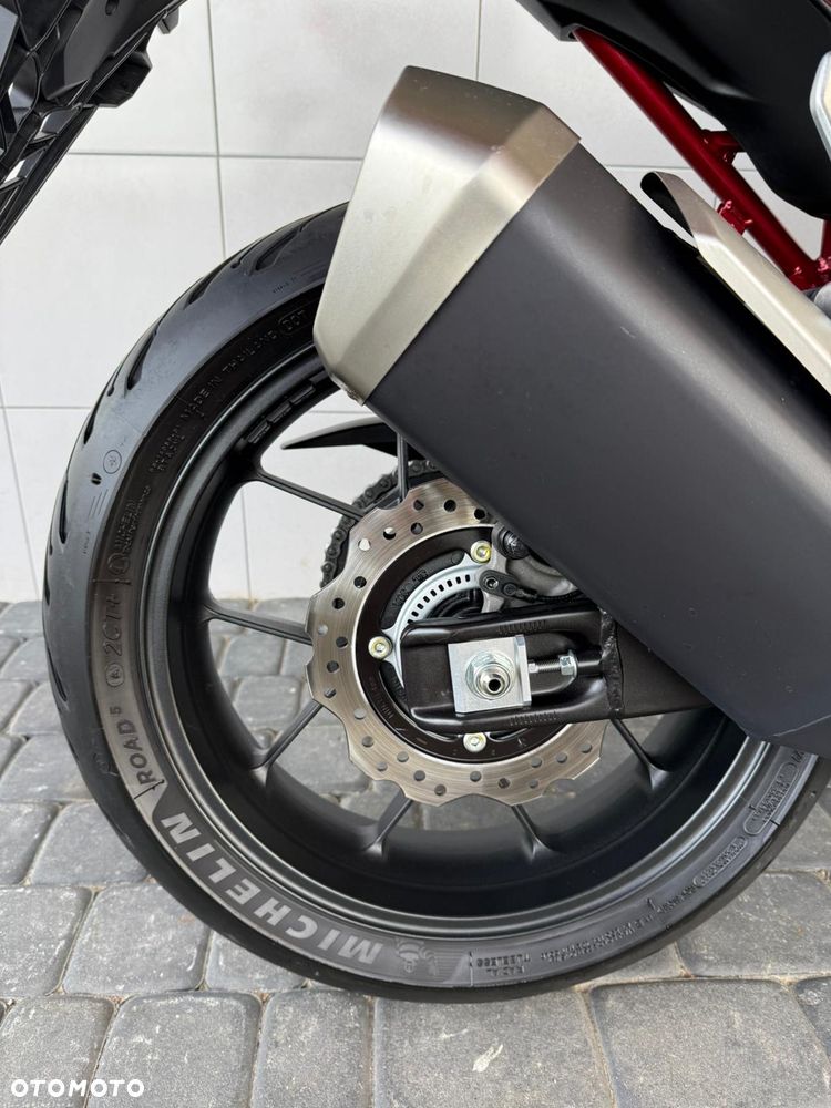 Honda Hornet - 12