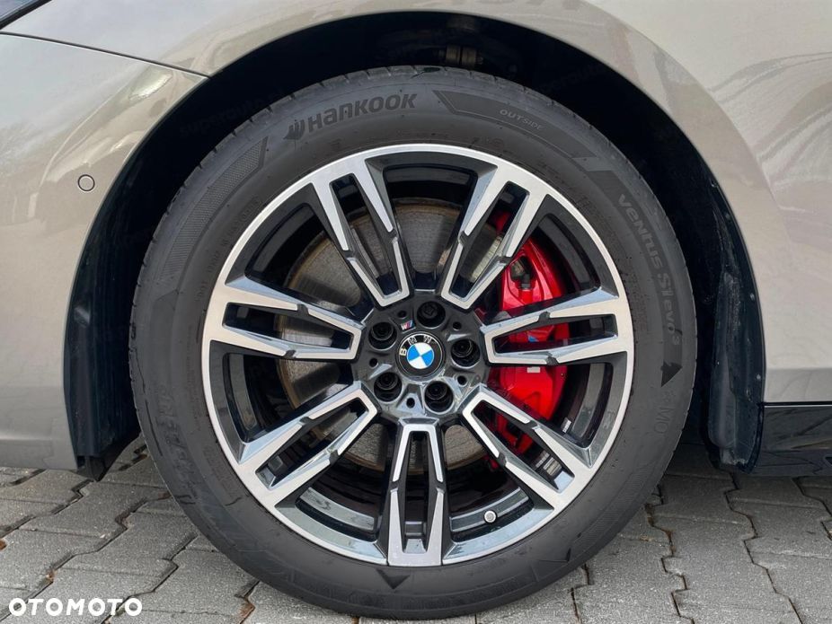 BMW Seria 5 520d xDrive mHEV M Sport - 16