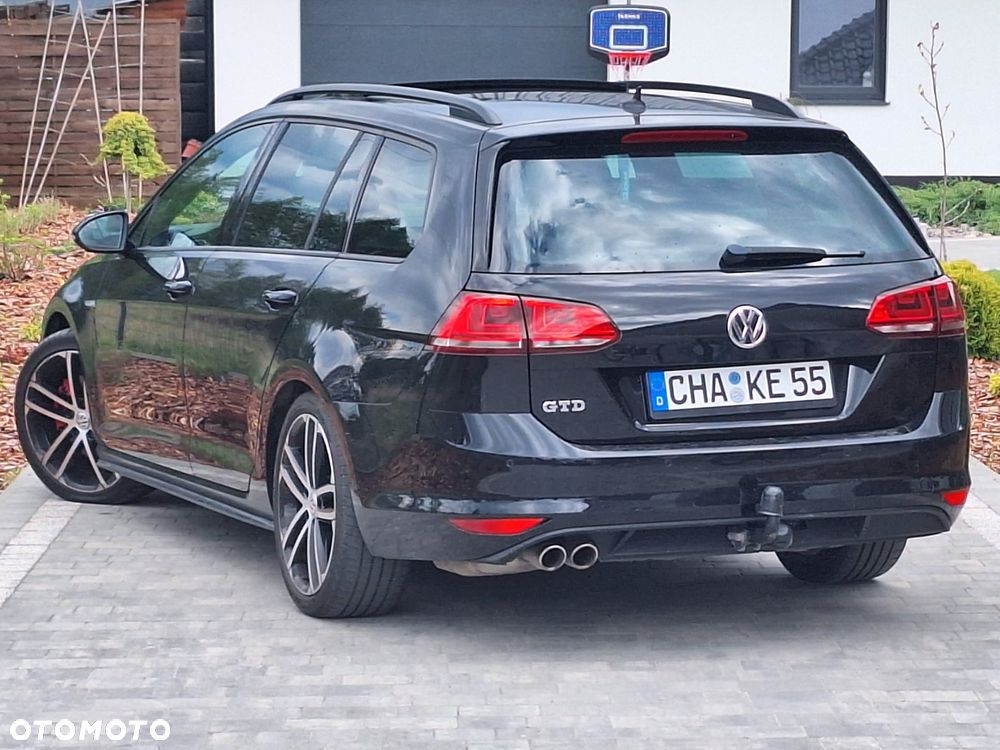 Volkswagen Golf GTD 2.0 TDI SCR DSG - 10