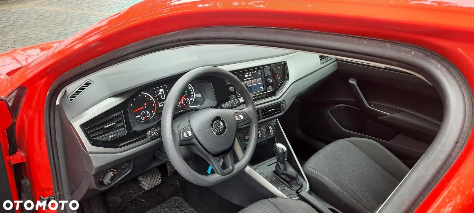 Volkswagen Polo 1.0 TSI DSG Comfortline - 10
