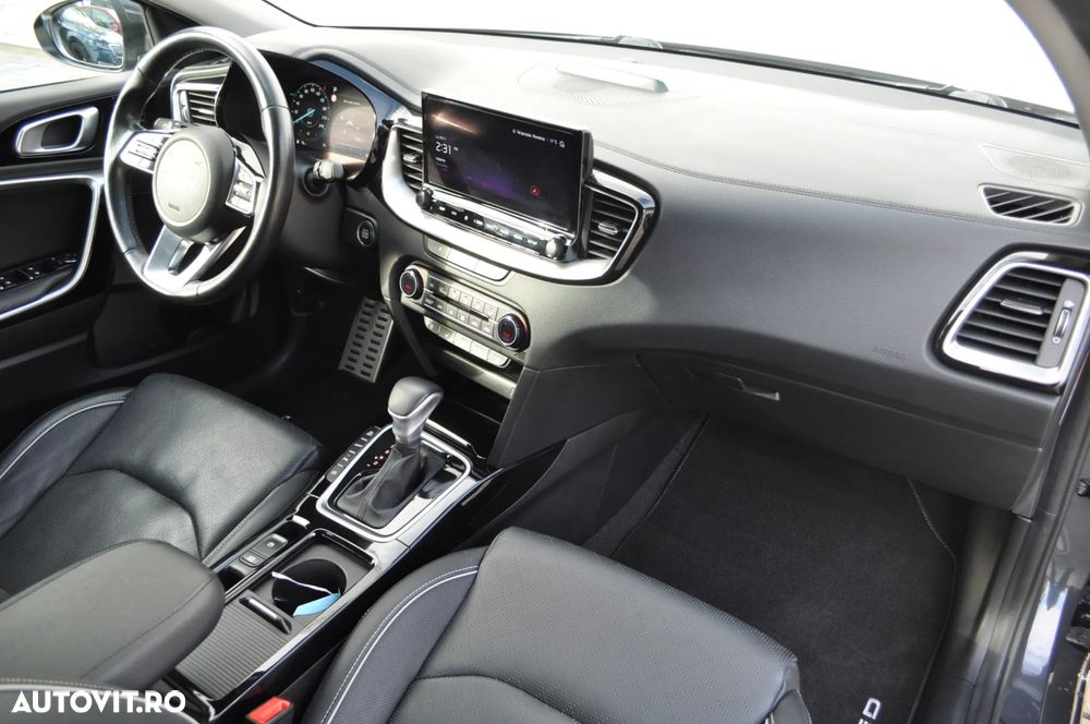 Kia Ceed SW 1.6 GDI DCT OPF Plug-in-Hybrid Platinum Edition - 26