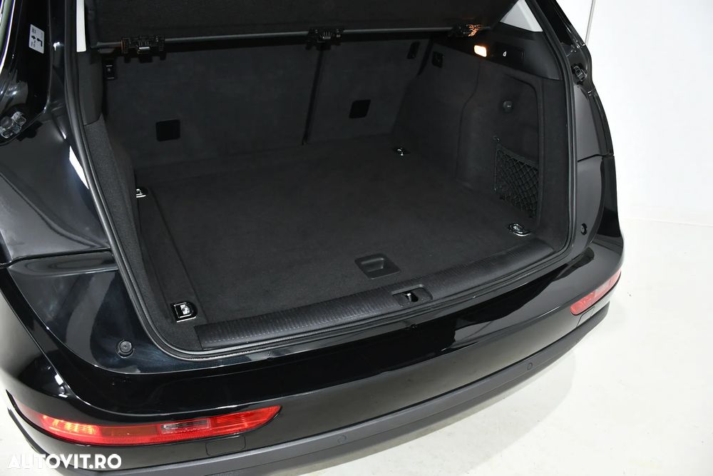 Audi Q5 2.0 TDI Quattro S tronic - 28