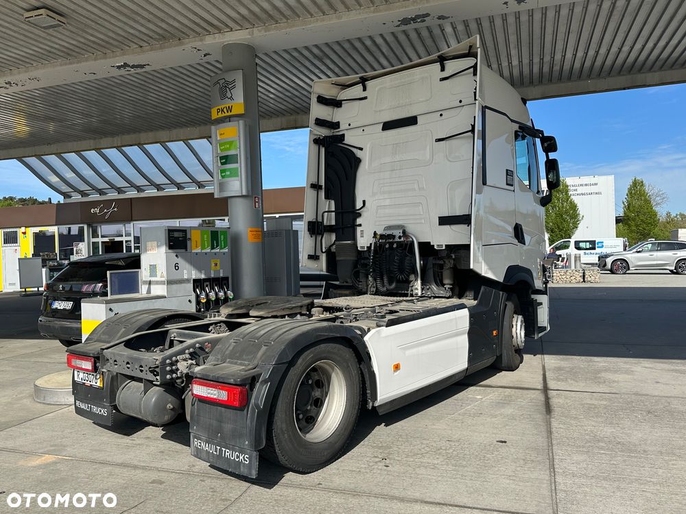 Renault T HIGH ACC LED Niemcy - 3