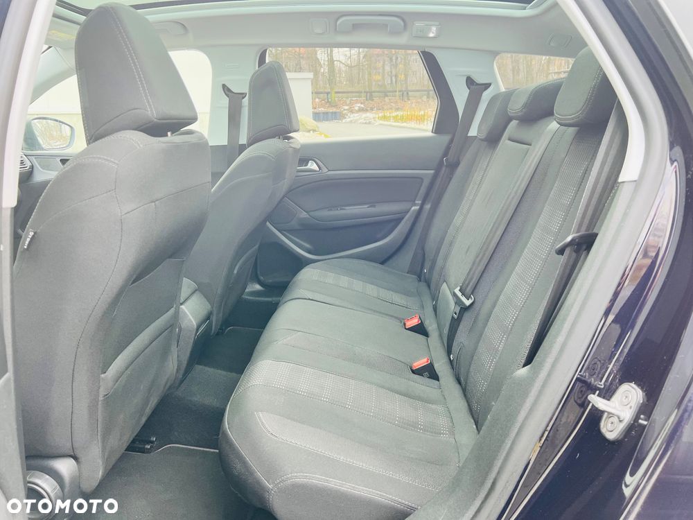 Peugeot 308 e-HDi 115 Stop & Start Allure - 28