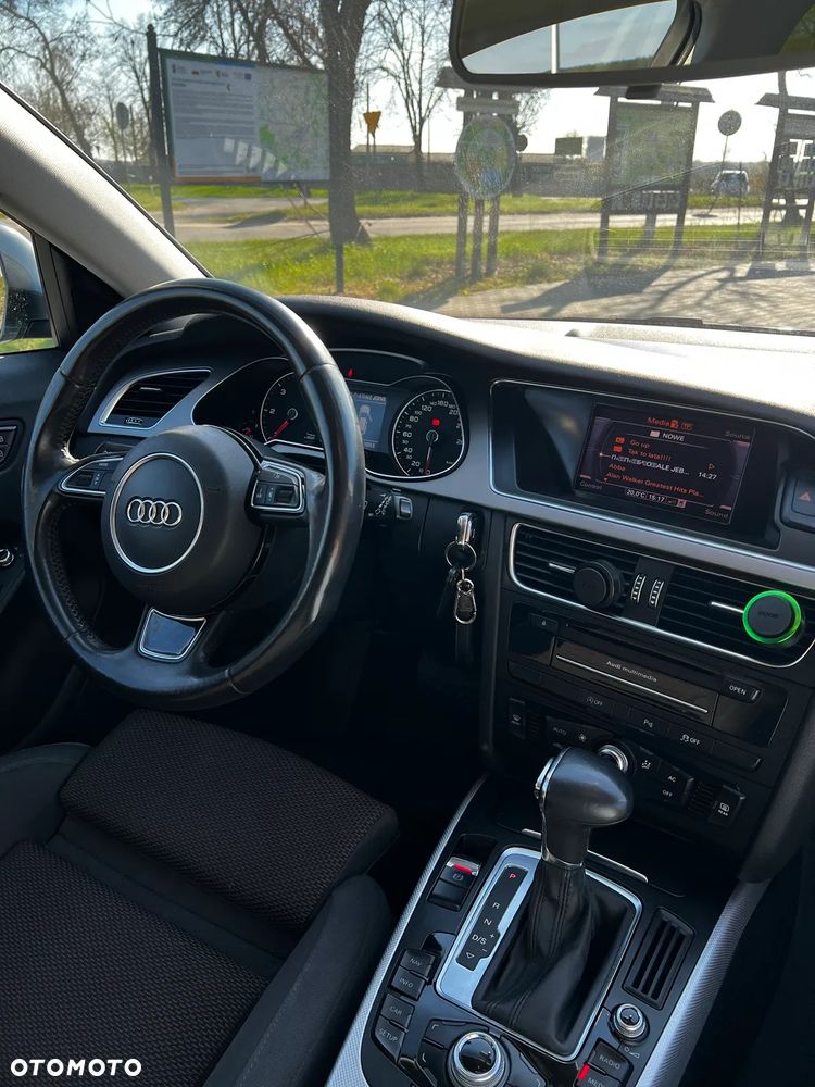 Audi A4 Allroad - 15
