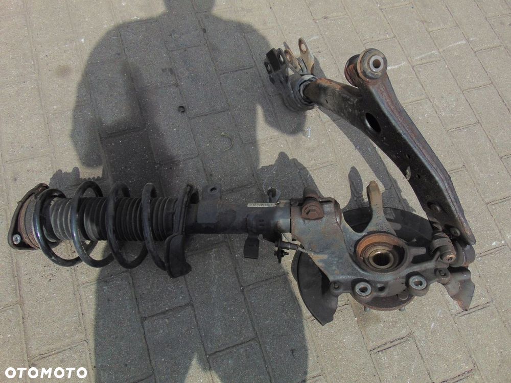 ZWROTNICA MCPERSON PRAWY PRZÓD FORD FOCUS III MK3 2010r- 1.0ECOBOOST EUROPA - 4