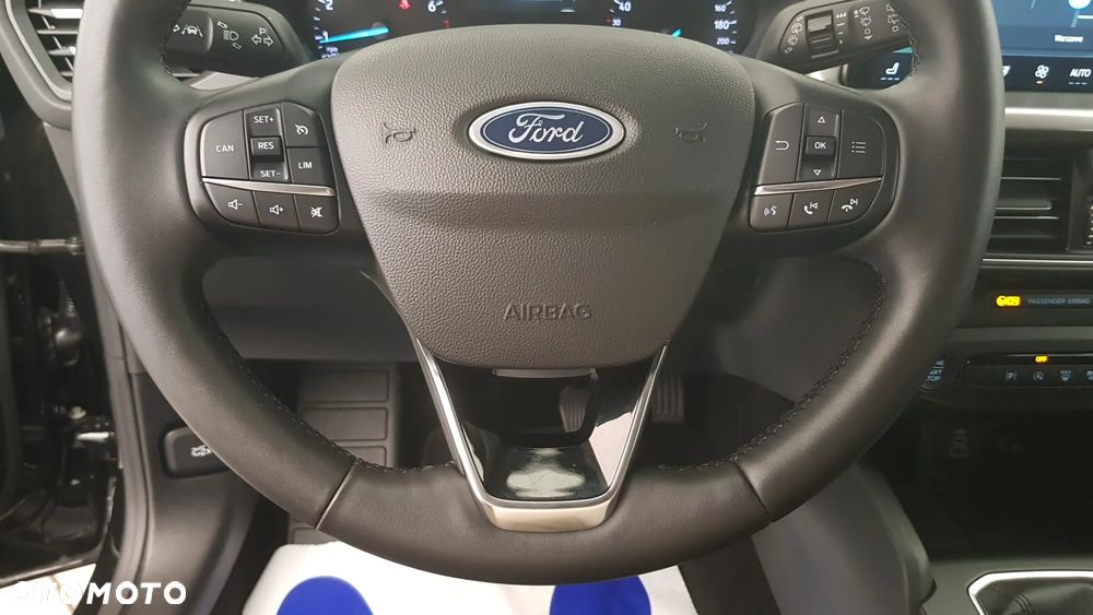 Ford Focus 1.0 EcoBoost mHEV Titanium - 18
