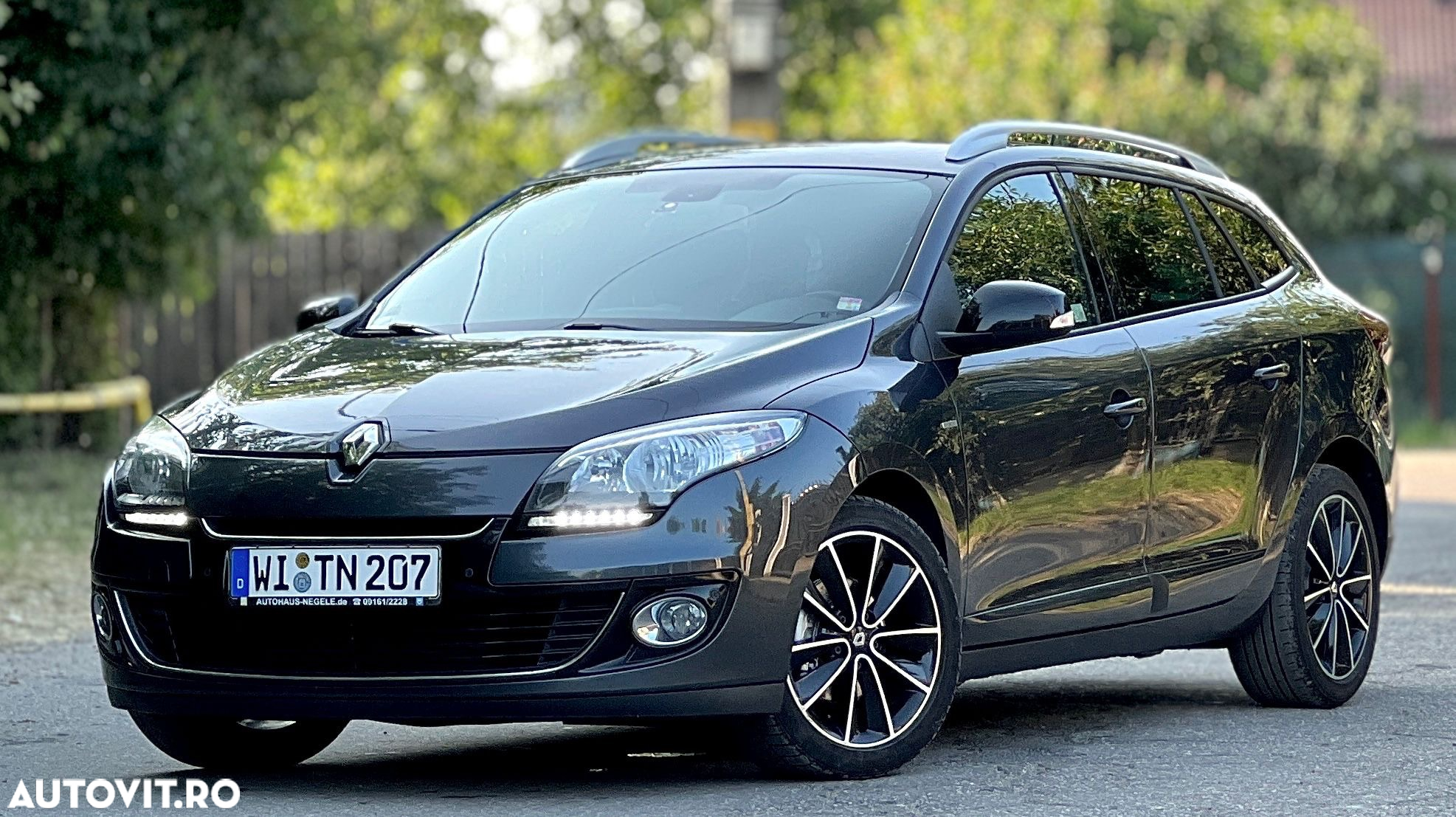 Renault Megane ENERGY dCi 130 BOSE EDITION - 2