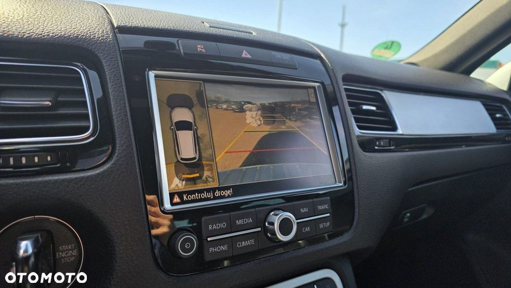 Volkswagen Touareg - 14