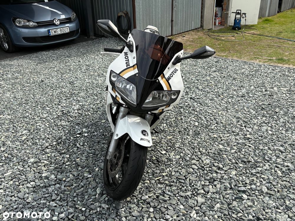 Suzuki SV - 4
