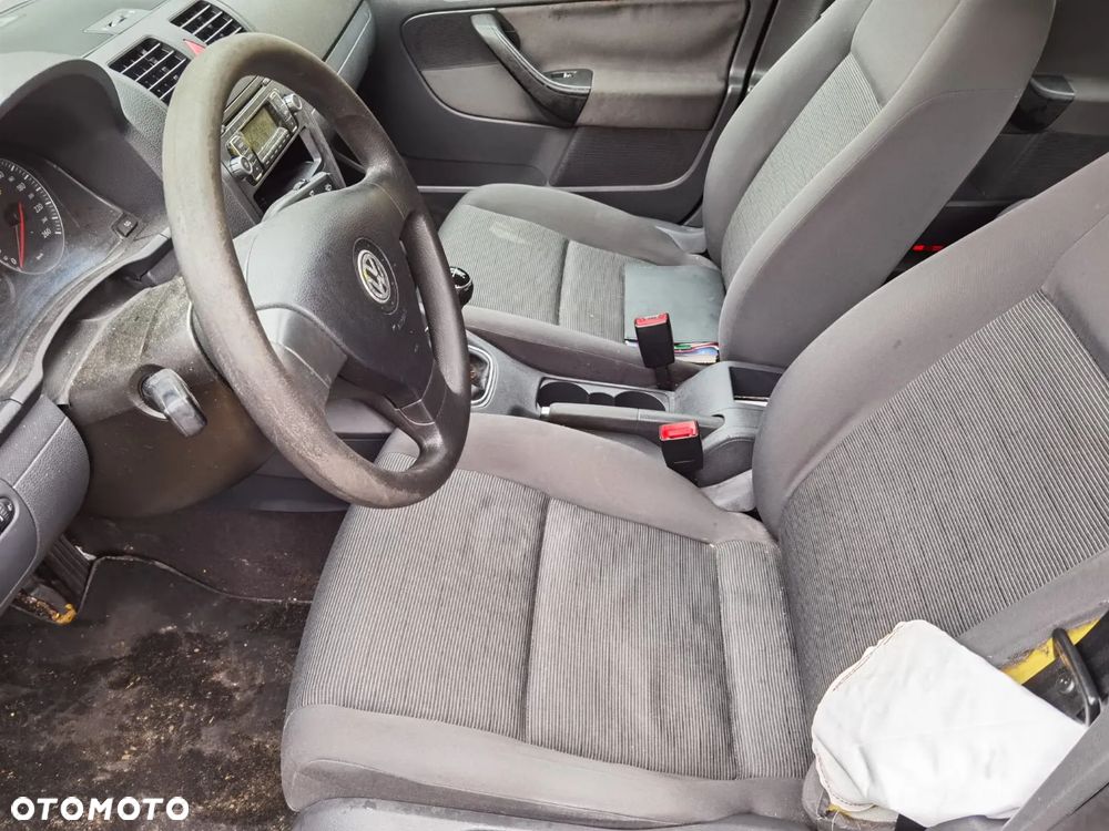 Volkswagen Golf 1.9 TDI DPF Comfortline BlueMotion - 14