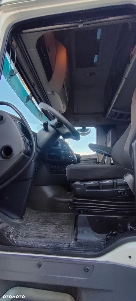 DAF XF * Napojówka * izoterma * bdf * rama * platforma*przeciski * - 8