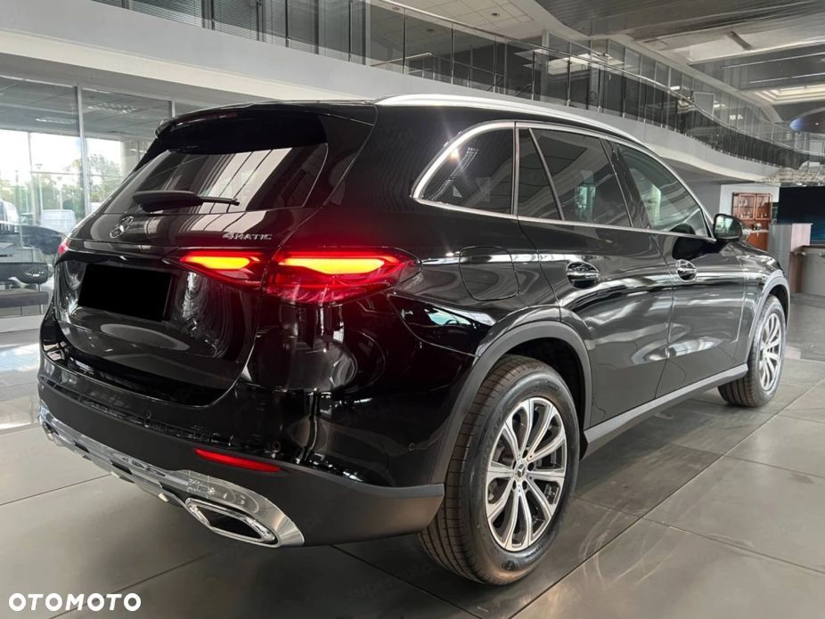 Mercedes-Benz GLC 220 d mHEV 4-Matic Avantgarde - 5