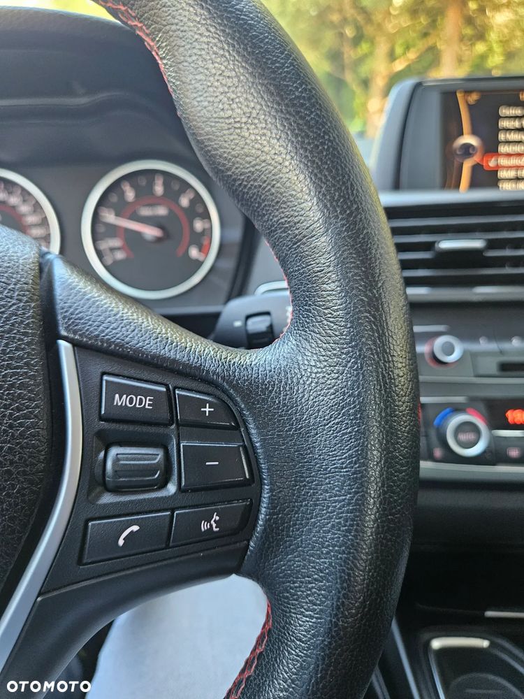 BMW Seria 1 116d Sport Line - 15