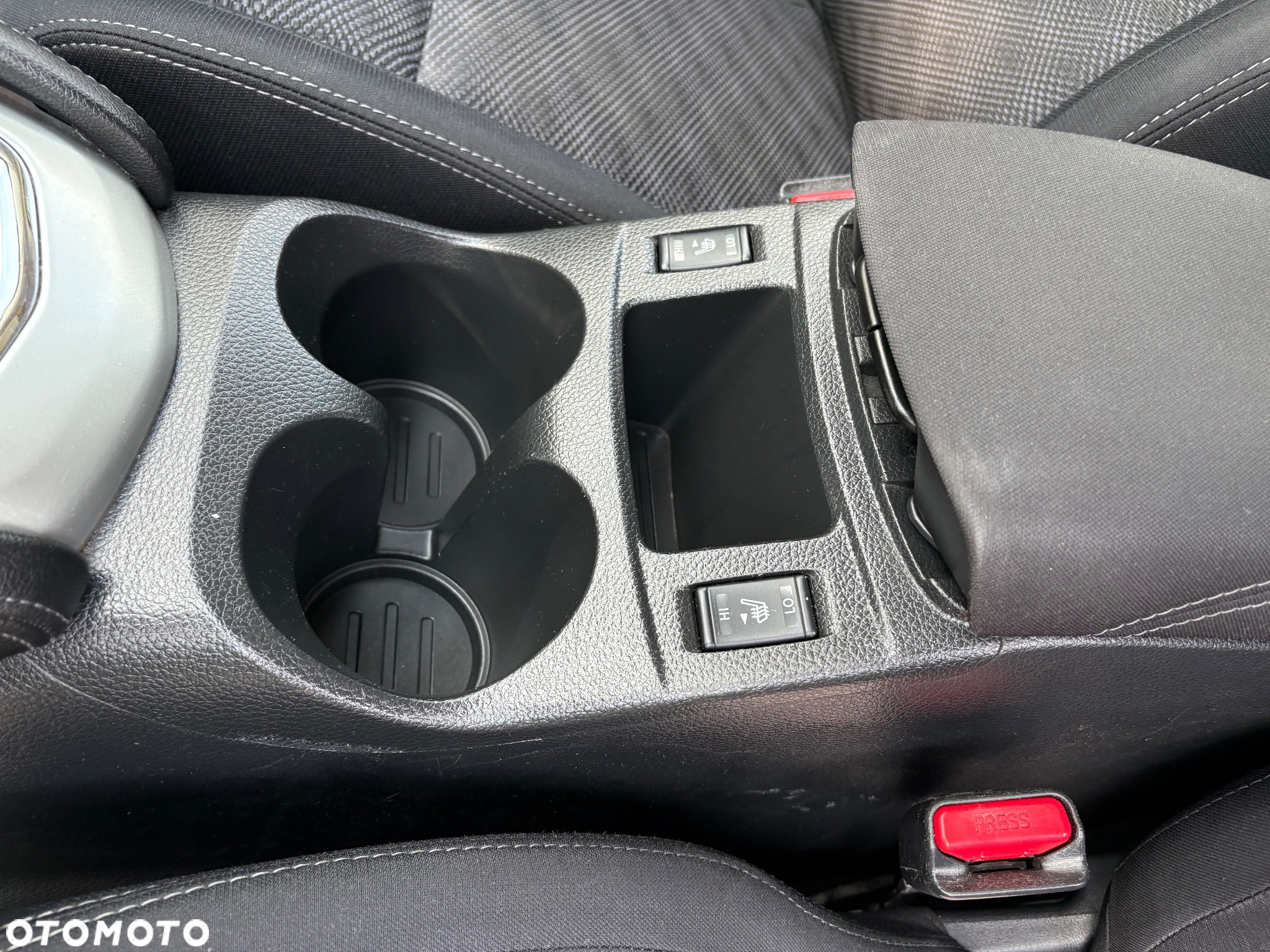 Volkswagen Golf Variant 2.0 TDI DPF DSG Comfortline - 20