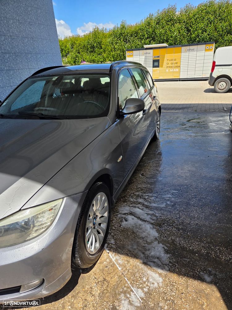 BMW 320 d Sport - 2
