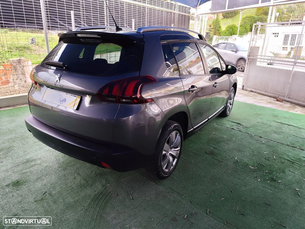 Peugeot 2008 1.6 BlueHDi Style - 4