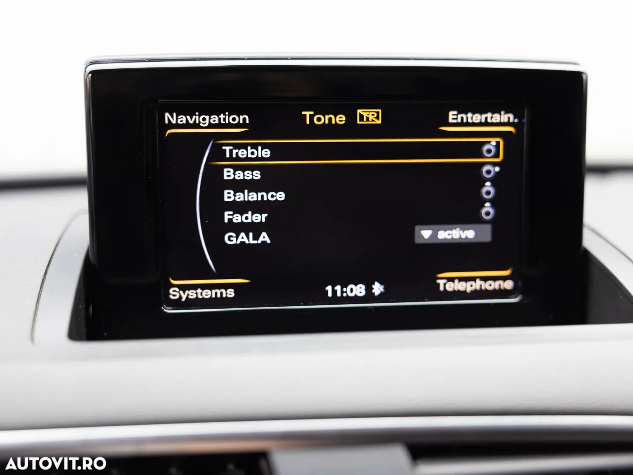 Audi Q3 2.0 TDI Quattro S tronic - 32