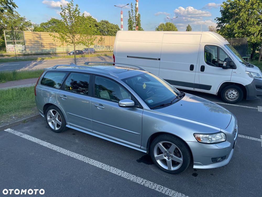 Volvo V50 2.0D R-Design Momentum - 8